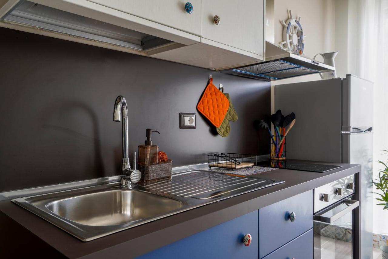 Mediterranea Apartment- Central Station - Free Wifi&Netflix Bari Exterior foto