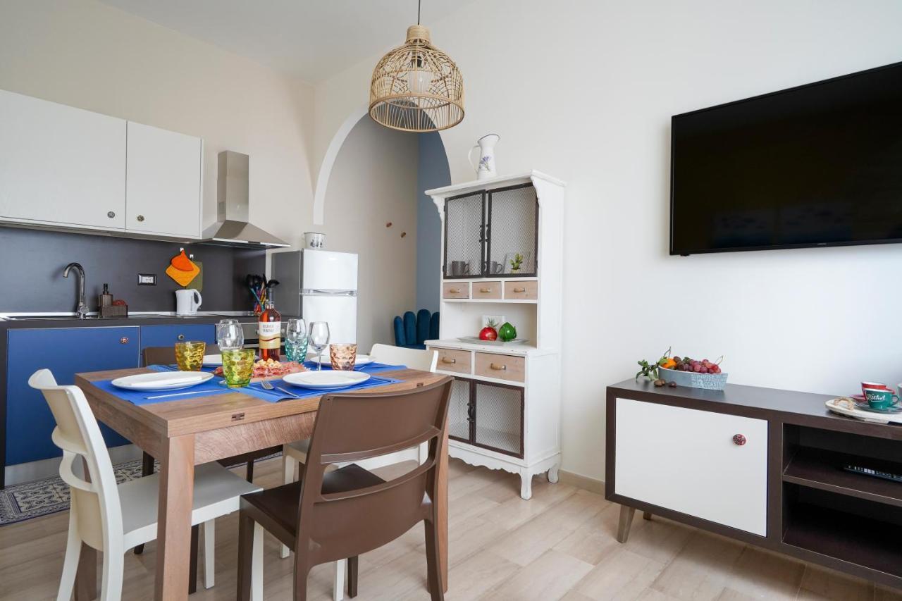 Mediterranea Apartment- Central Station - Free Wifi&Netflix Bari Exterior foto